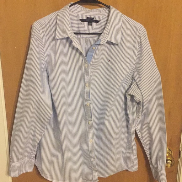 Tommy Hilfiger Button Down - Picture 1 of 2